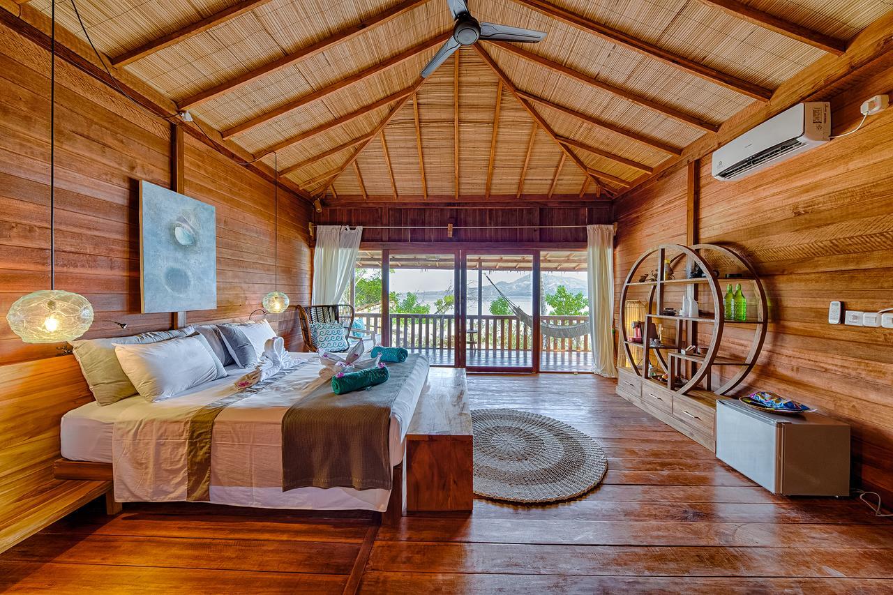 Kuda Laut Boutique Dive Resort Бунакен Экстерьер фото