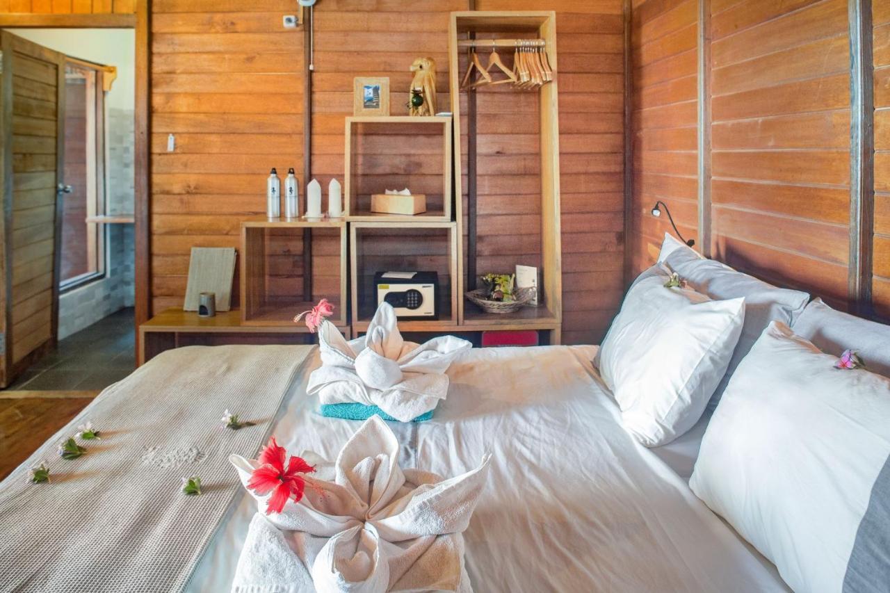 Kuda Laut Boutique Dive Resort Бунакен Экстерьер фото